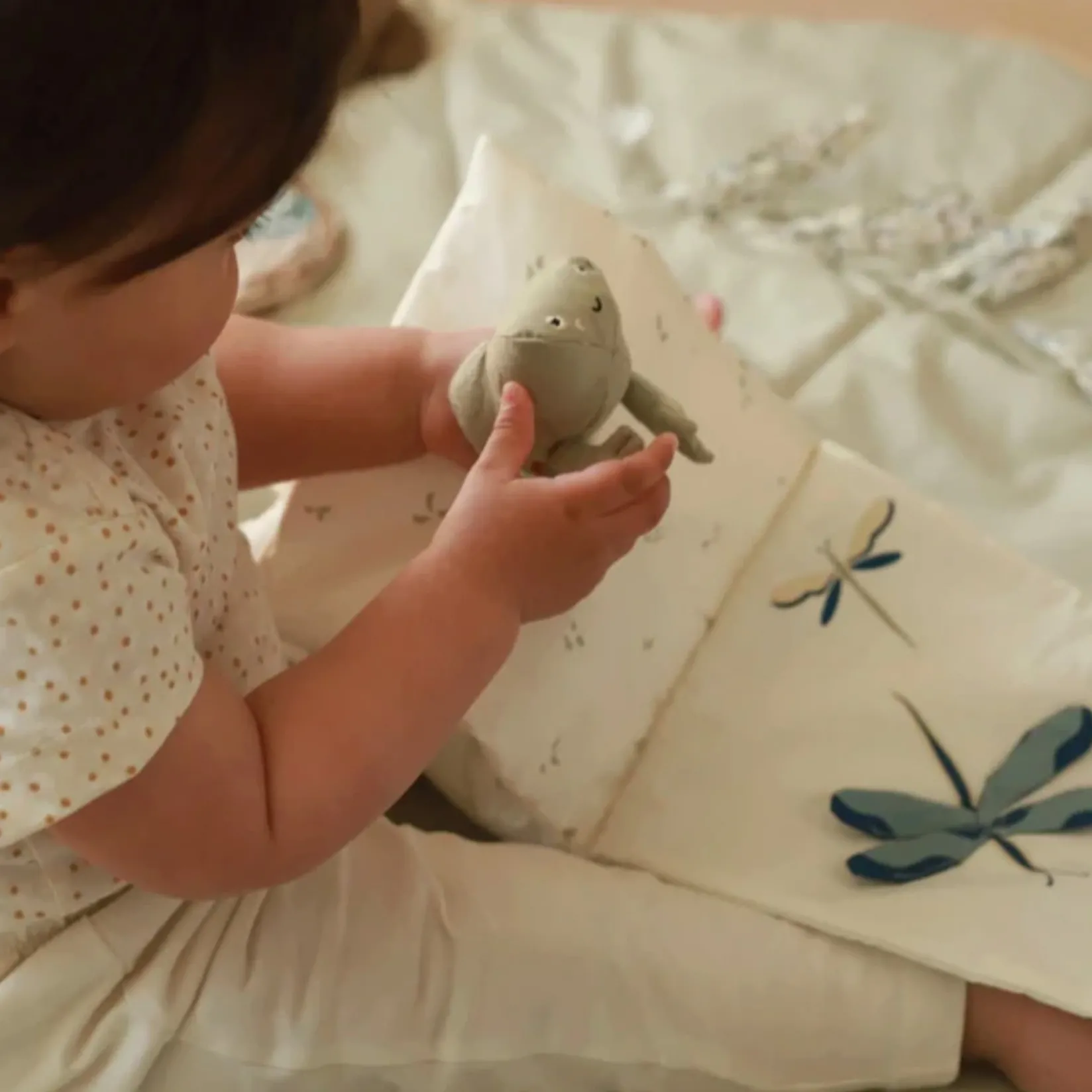 Developmental Toys>Avery Row Baby Fabric Book - Tales of the Riverbank
