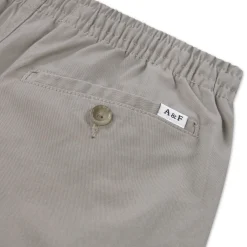 Pants & Jeans><noscript><img width=