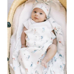 Blankets|Blankets><noscript><img width=