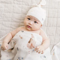 Blankets|Blankets><noscript><img width=