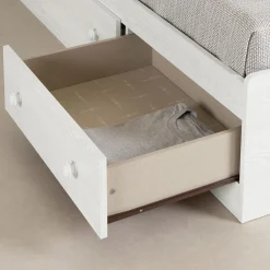 Twin, Full & Queen Beds><noscript><img width=