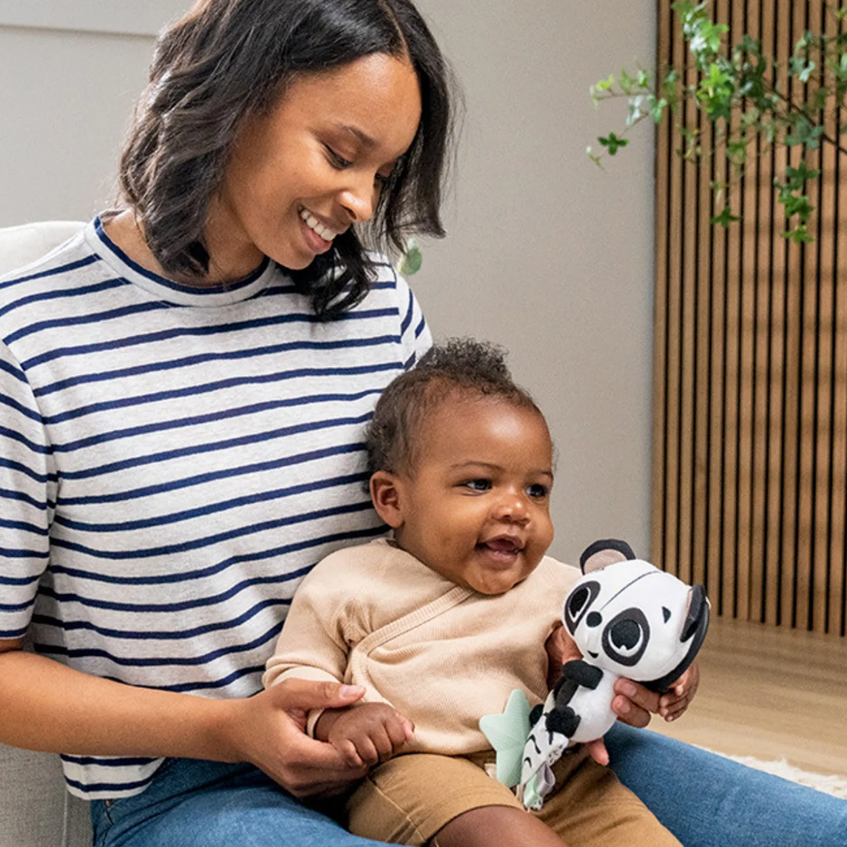 Developmental Toys|Stroller & Car Seat Toys>Tiny Love Black &White Décor Panda Rattle Toy