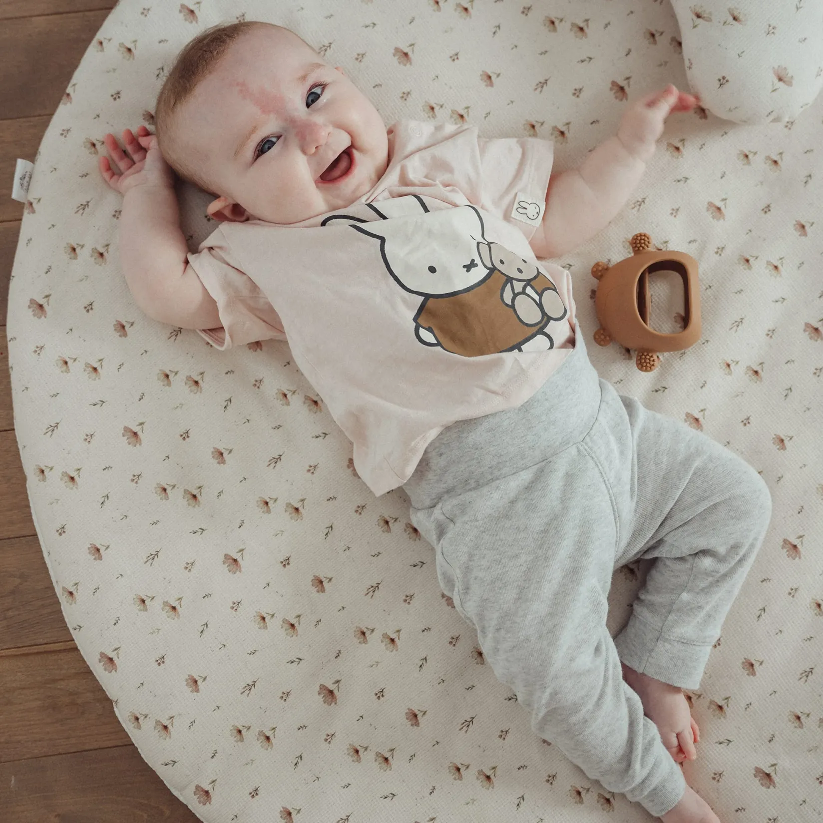 Tents & Play Mats|Play Mat>Ève u0026 Jul Boho Flowers Rug