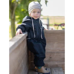 Outerwear|Outerwear><noscript><img width=