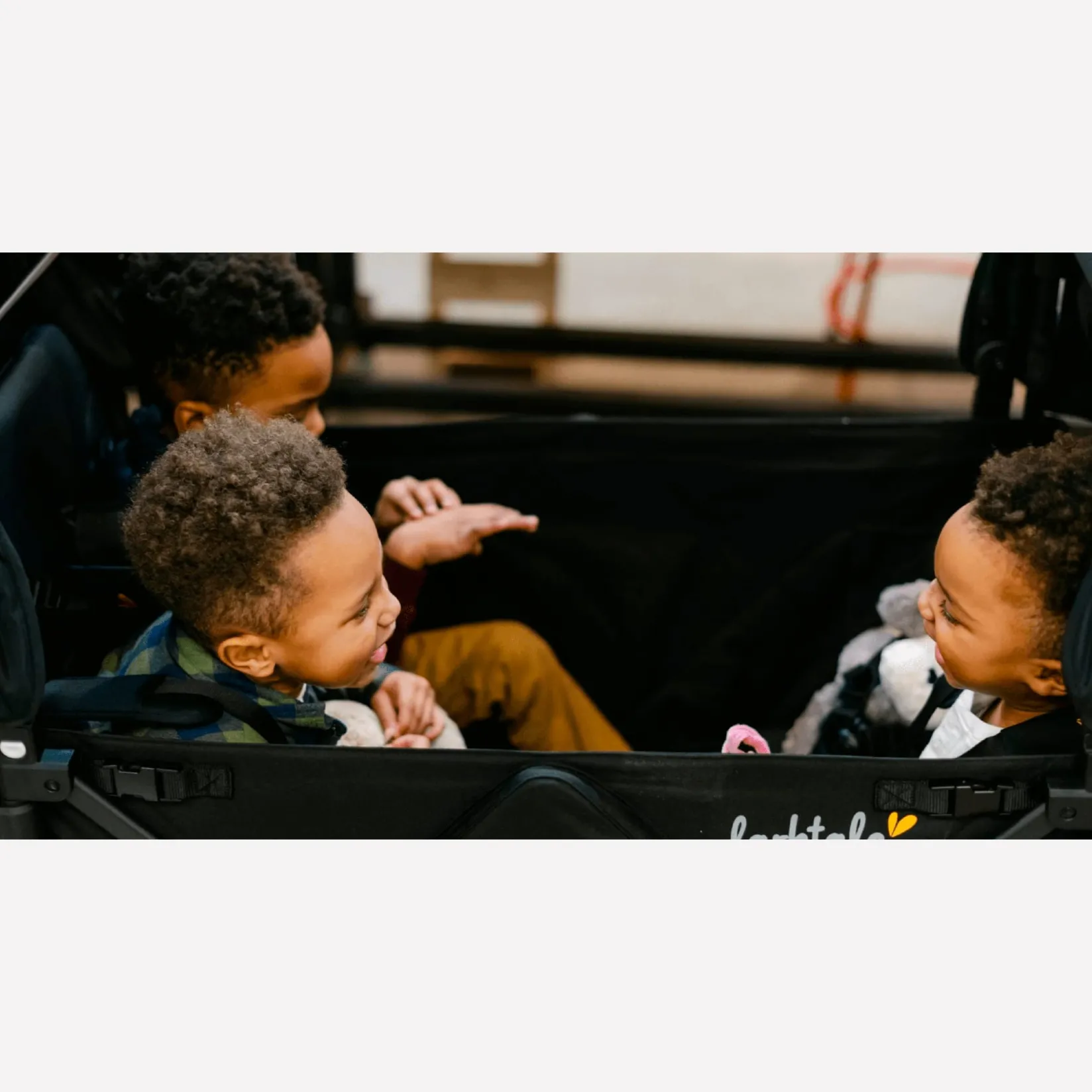 Outlet Caravan Quad Wagon - Byron Black Kids Strollers|Strollers & Trailers