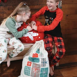 Pajamas & Bathrobes><noscript><img width=