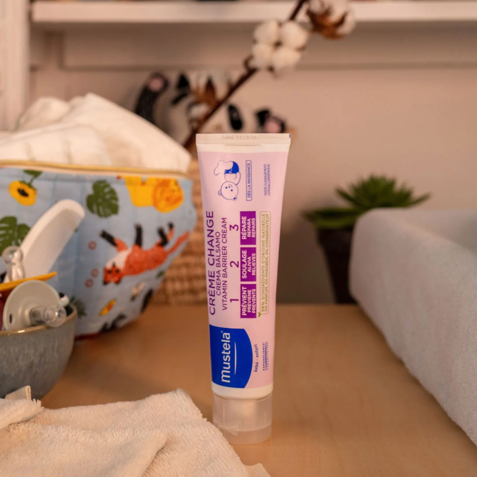 Care For Mom>Mustela Changing set + Fanny Pack