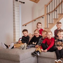 Tops><noscript><img width=