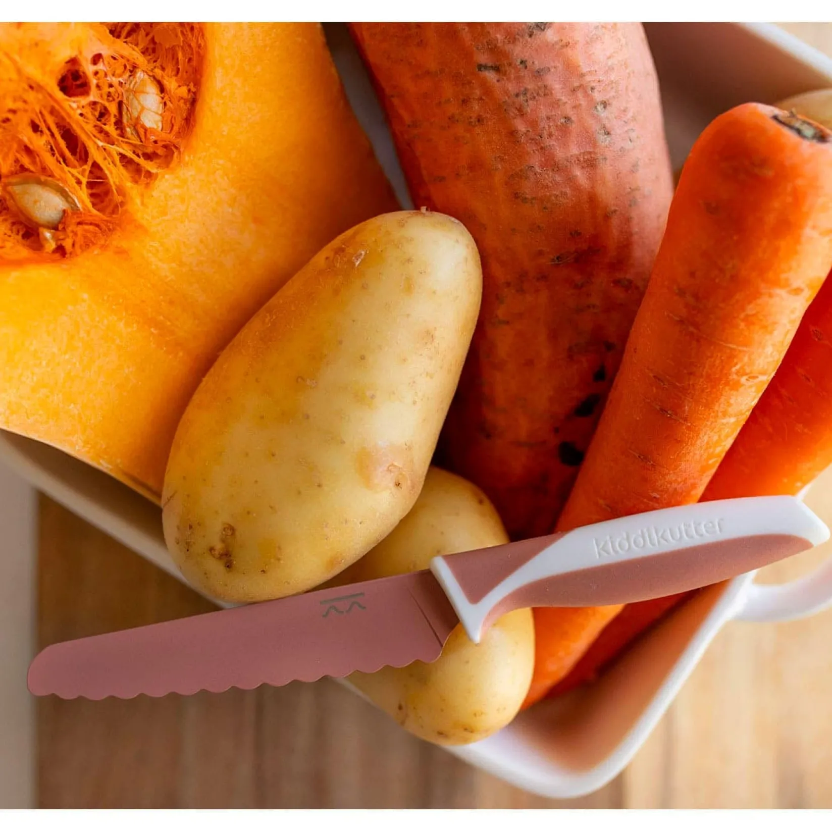 Breastfeeding|Tableware>Kiddikutter Child Safe Knife - Pink