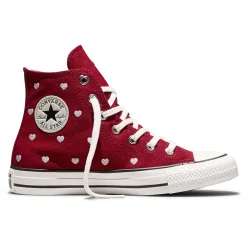 Shoes>Converse Chuck Taylor Heart Shoes 4-7 Red