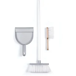 Pretend Play & Imitation><noscript><img width=