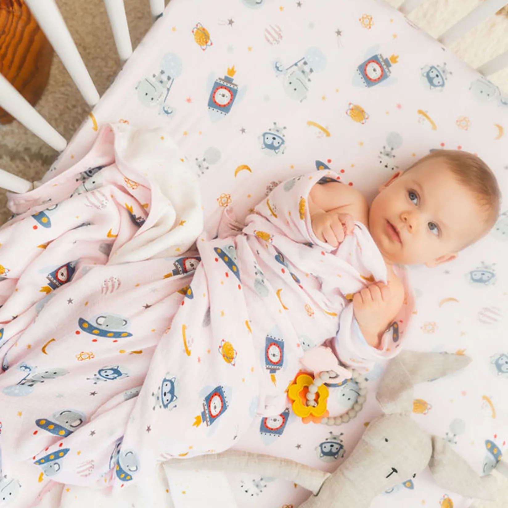 Sheets|Bedding>Loulou Lollipop Crib Sheet- Astro