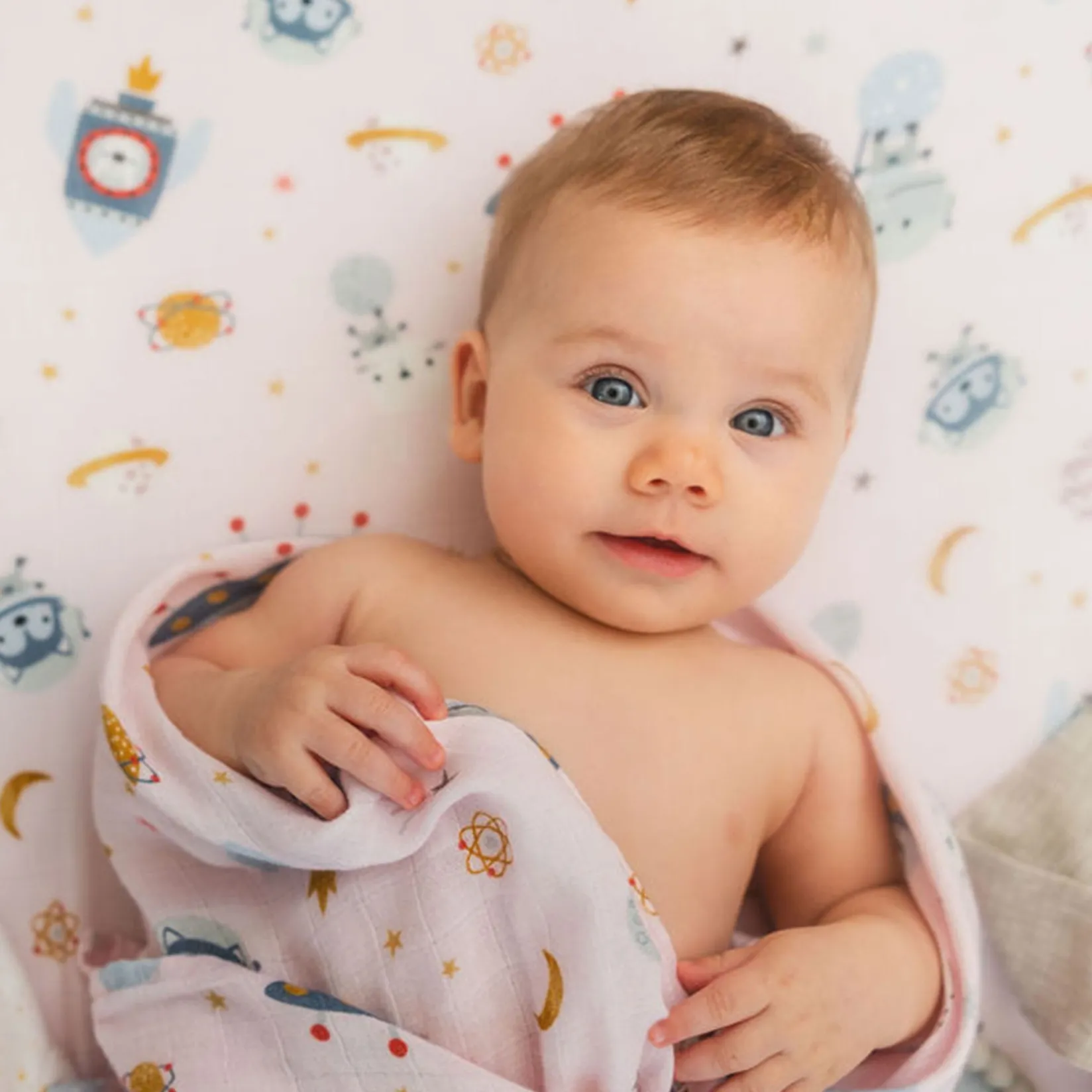 Sheets|Bedding>Loulou Lollipop Crib Sheet- Astro