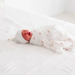 Blankets|Blankets>Lulujo Daisies-cotton Muslin Swaddle
