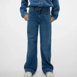 Pants & Jeans><noscript><img width=