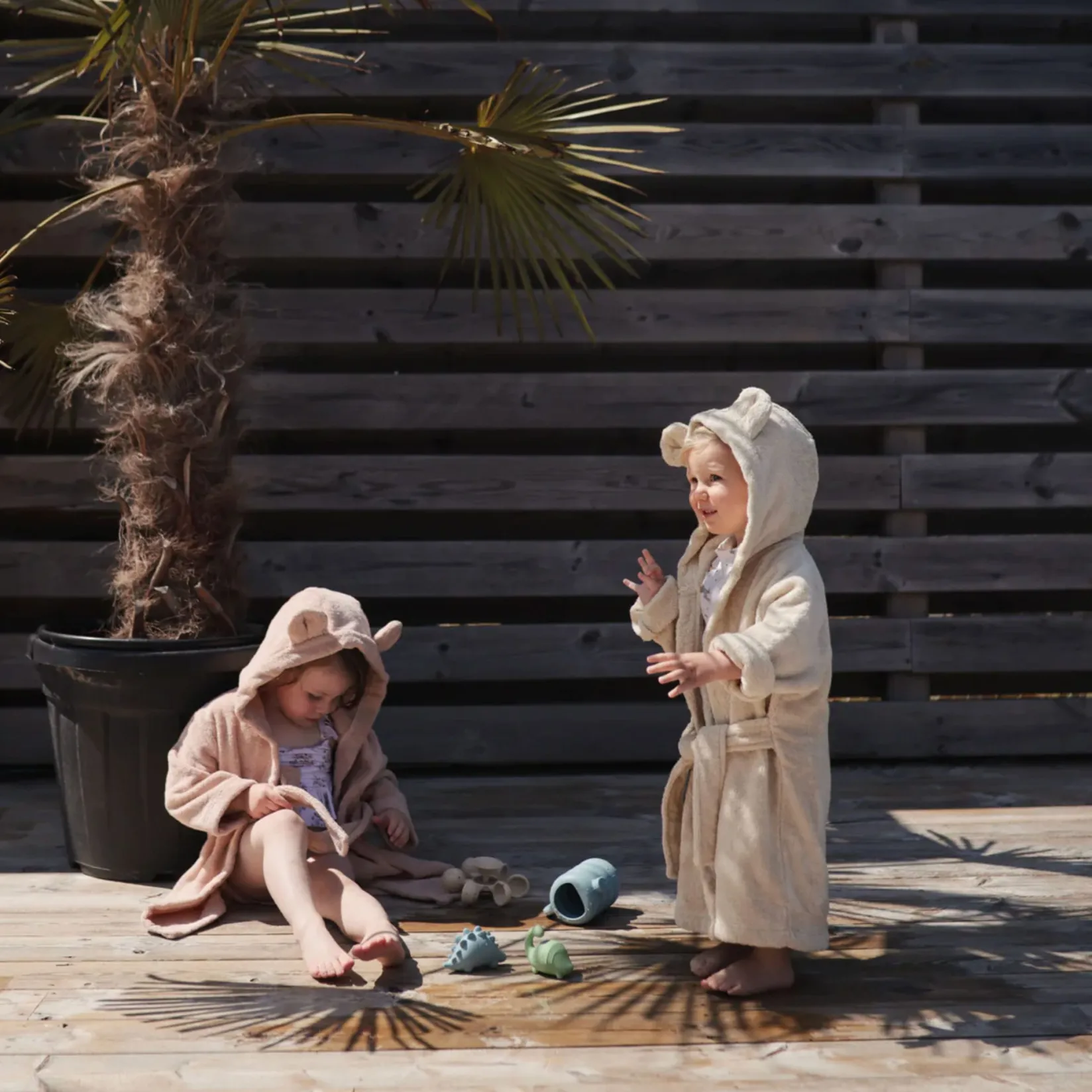 Bath Toys|Bath Accessories>Mushie Dino Mold Free Bath Play Set