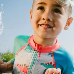 Swimsuits><noscript><img width=