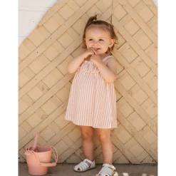 Dresses, Skirts & Outfits><noscript><img width=