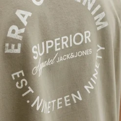 Tops><noscript><img width=