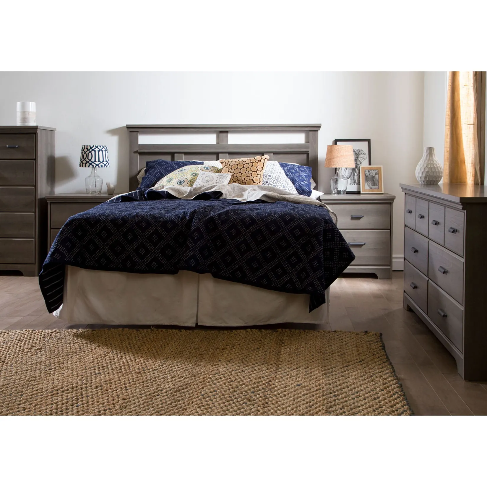 Outlet 5-Drawer Chest - Versa Gray Maple Storage Furniture