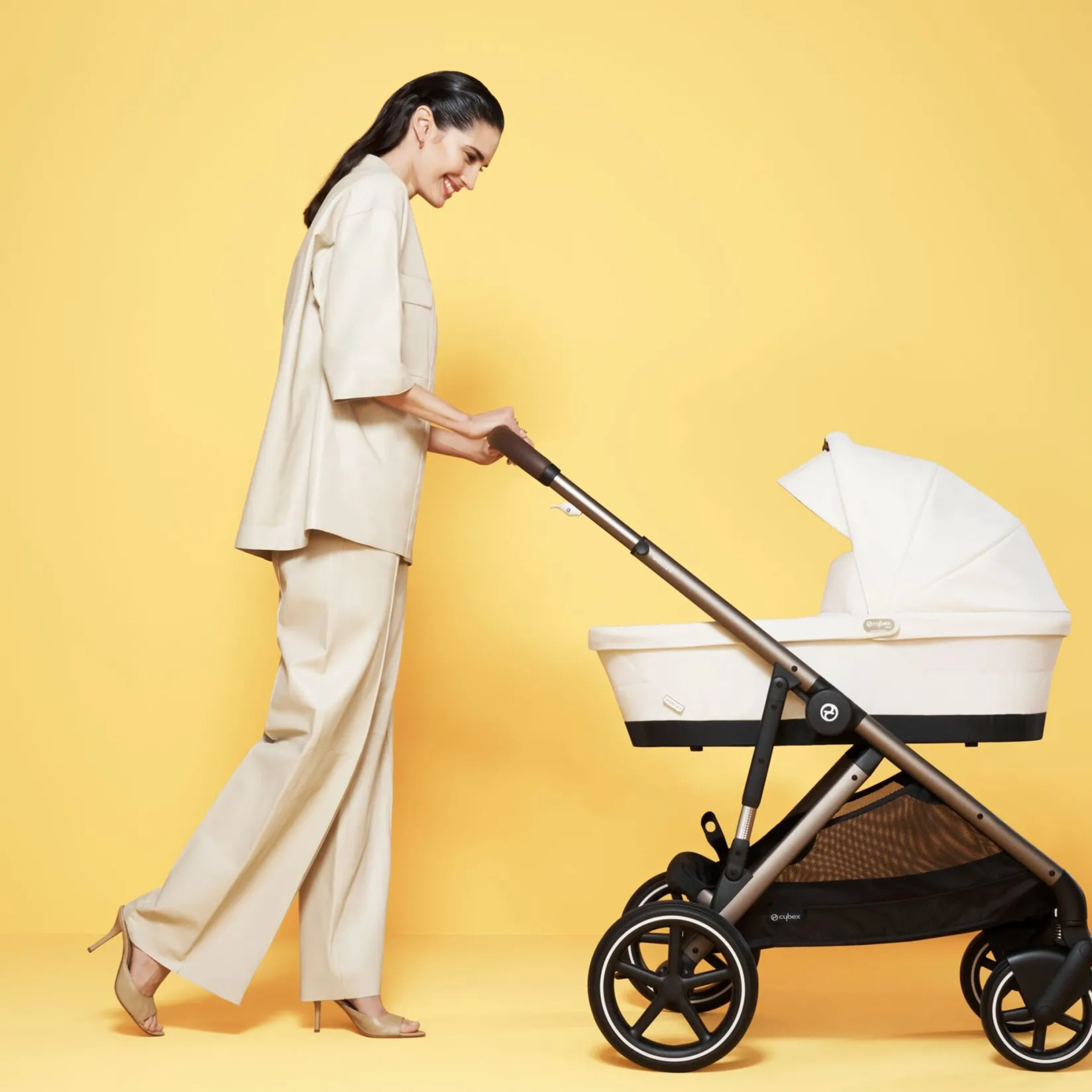 eGazelle/Gazelle S Cot - Almond Beige Kids Strollers|Strollers & Trailers