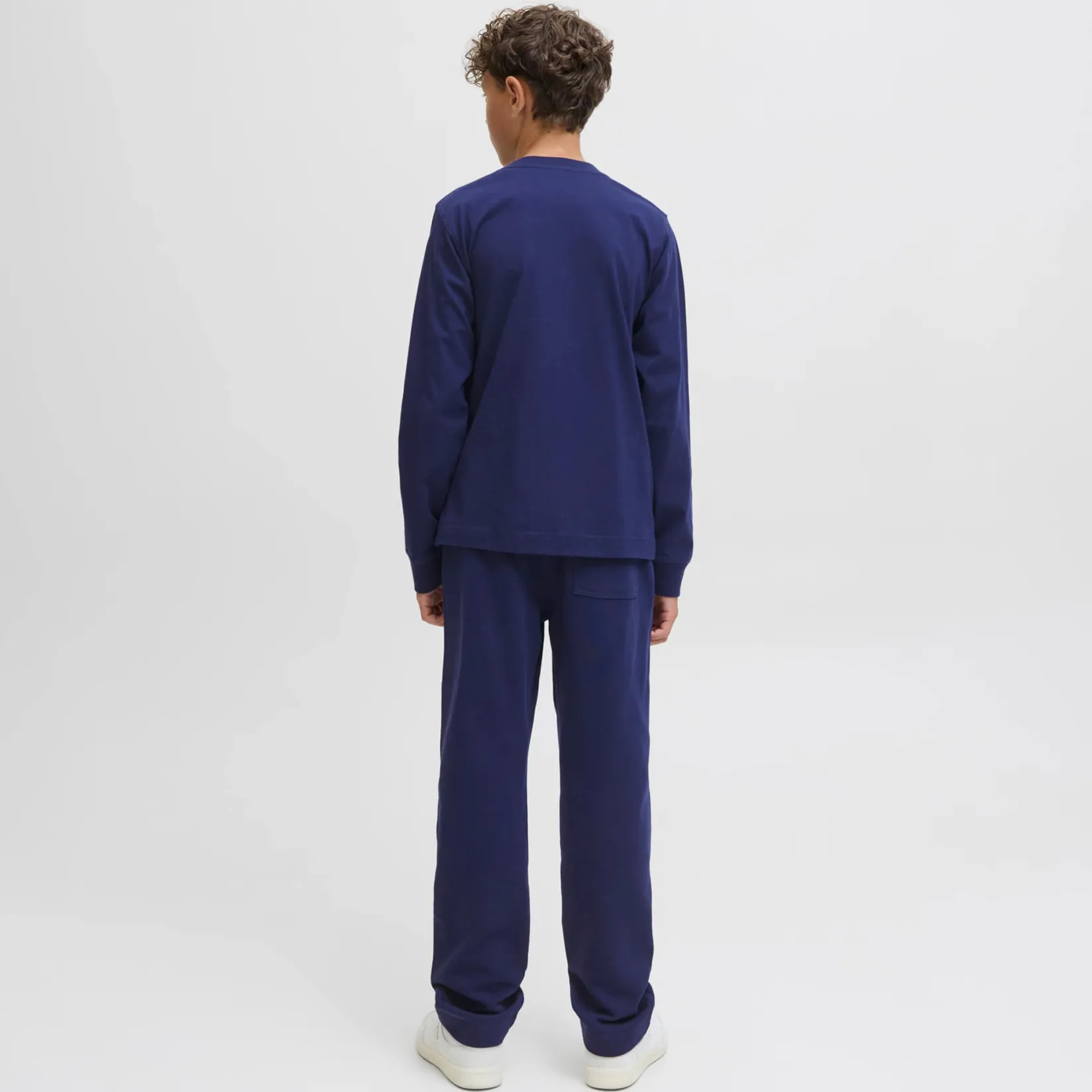 New EMB T-shirt 8-14 years Kids/BOY Tops