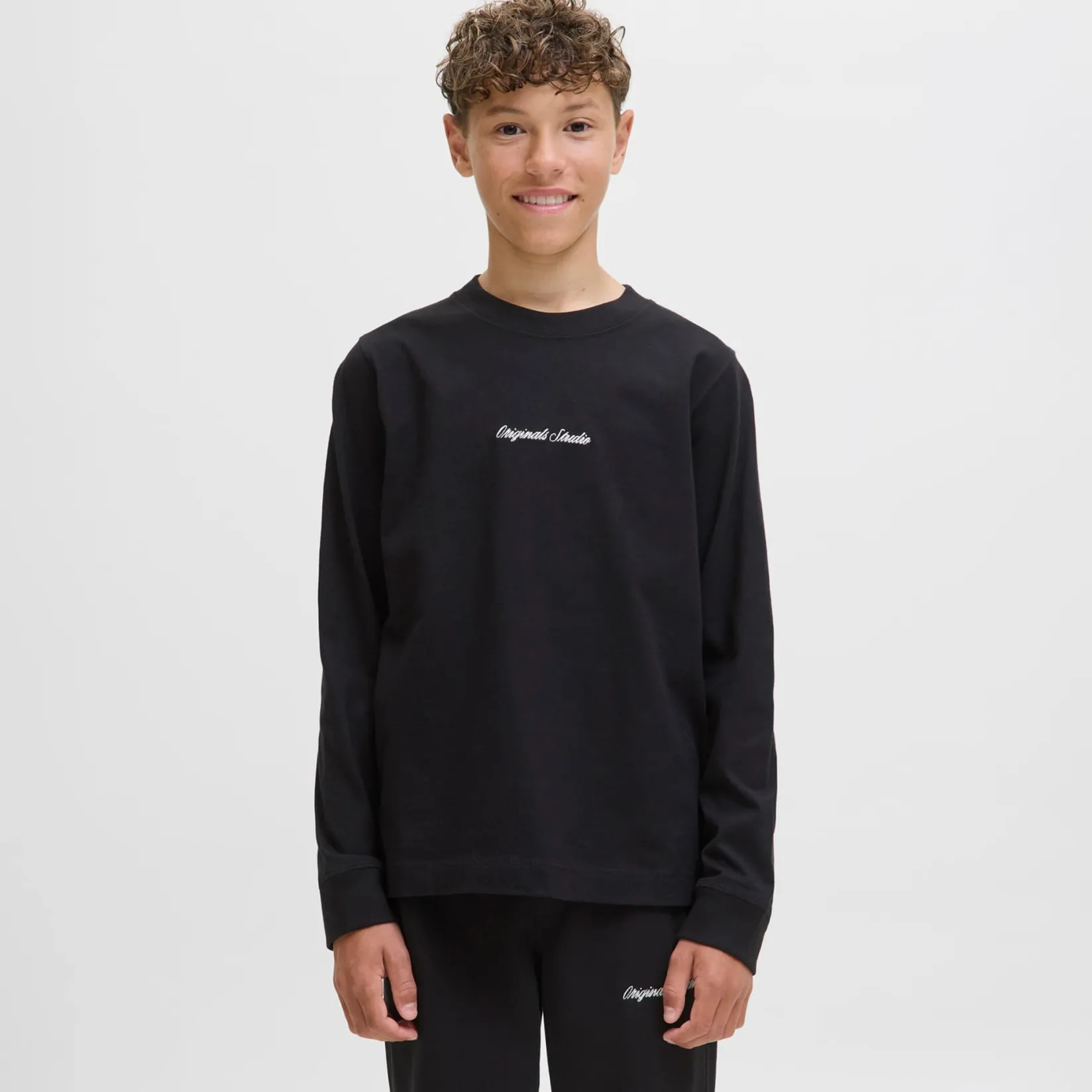 New EMB T-shirt 8-14 years Kids/BOY Tops