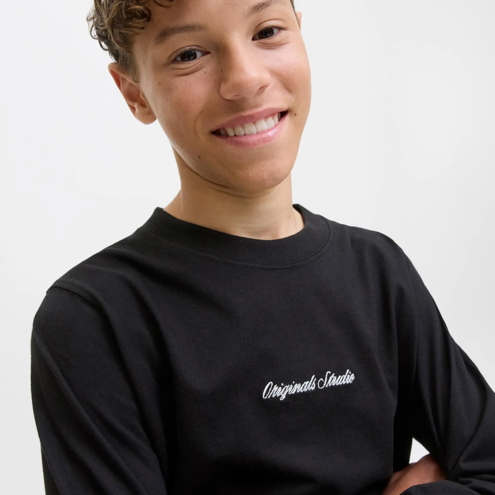 New EMB T-shirt 8-14 years Kids/BOY Tops