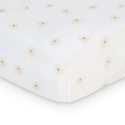 Sheets|Bedding>Lulujo Fitted Crib Sheet - Daisies
