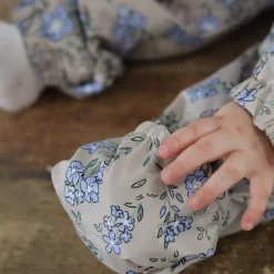 Outerwear><noscript><img width=