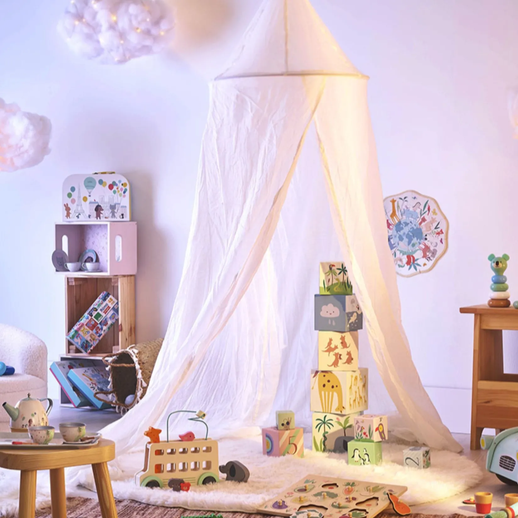 Puzzles>Vilac Forest Animals Peg Puzzle