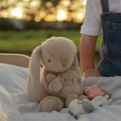 Plush Toys>Snuggle Bunnies Frankie The Hugging Bunny - Caramel