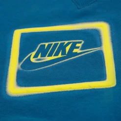 Outfit Sets><noscript><img width=