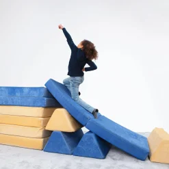 Kid'S Tables & Chairs><noscript><img width=