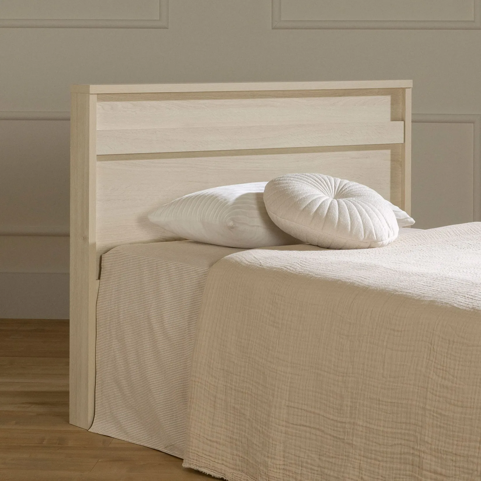 Twin, Full & Queen Beds>South Shore Headboard - August Bleached Oak