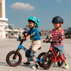 New Helmet V2 Scootersaurus 3D Medium Kids Bikes And Accessories|Summer Activities