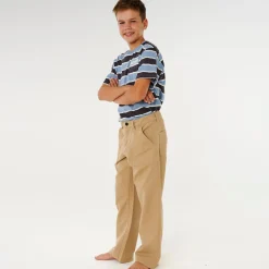 Pants & Jeans><noscript><img width=