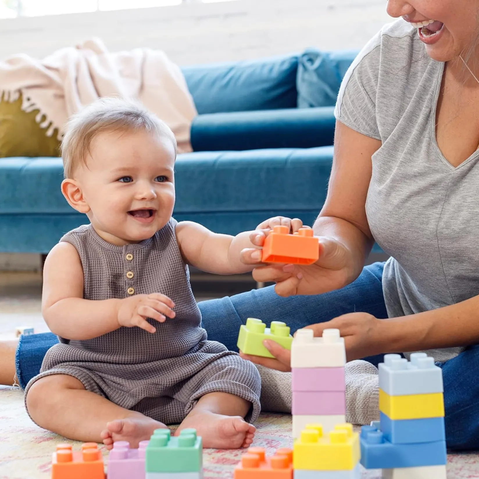 Infantino Super Soft Blocs Kids Assembly & Construction