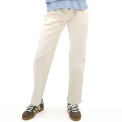 Jeans & Pants><noscript><img width=