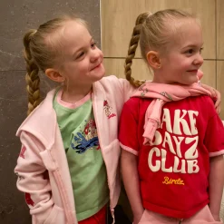 Tops><noscript><img width=