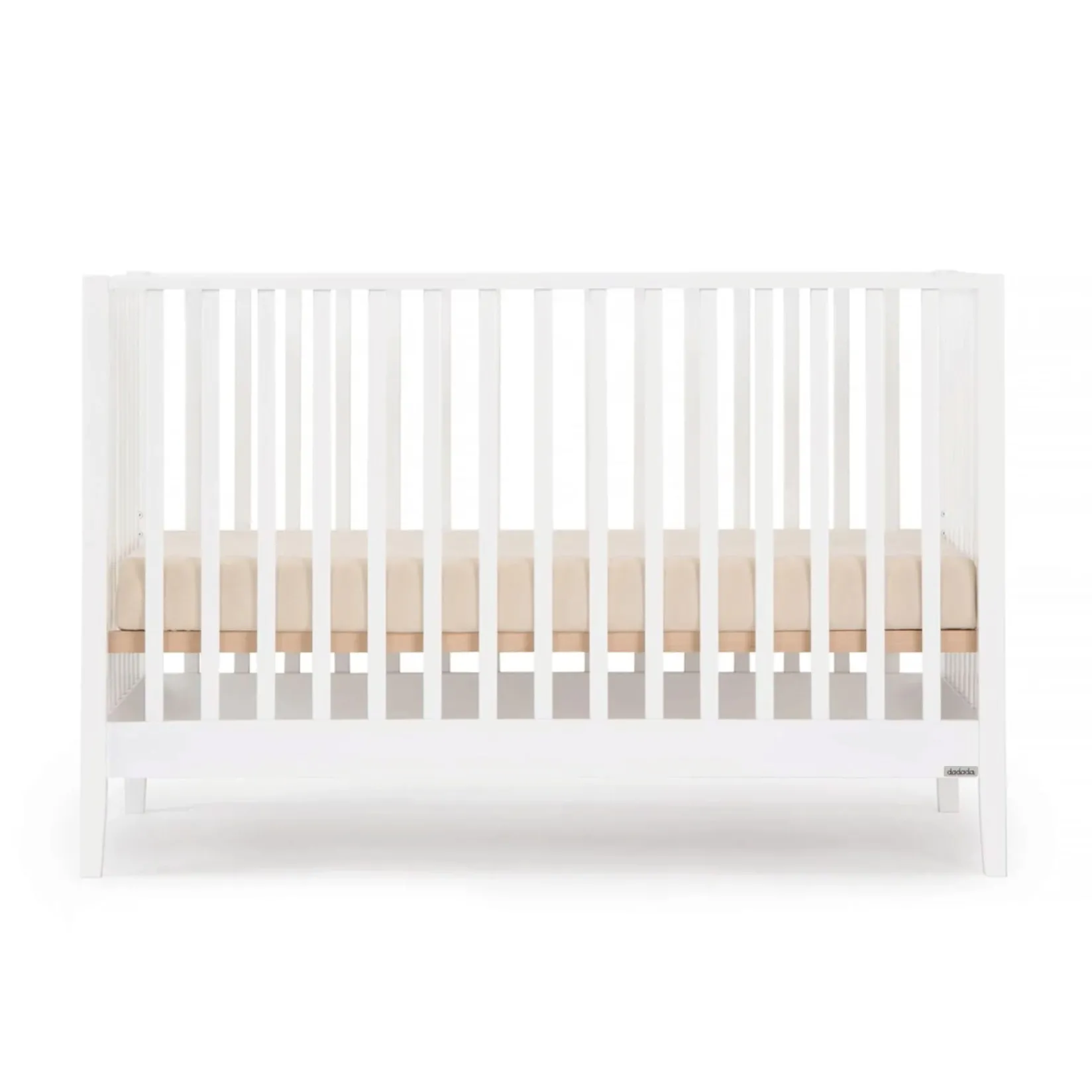Cribs & Mattresses|Cribs & Mattresses>Dadada Baby Lala 3-In-1 Convertible Crib - White