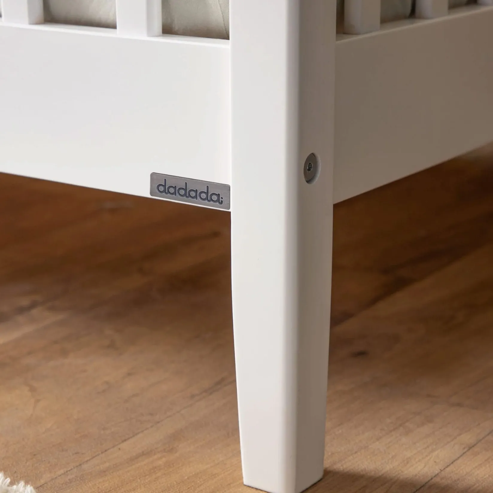 Cribs & Mattresses|Cribs & Mattresses>Dadada Baby Lala 3-In-1 Convertible Crib - White