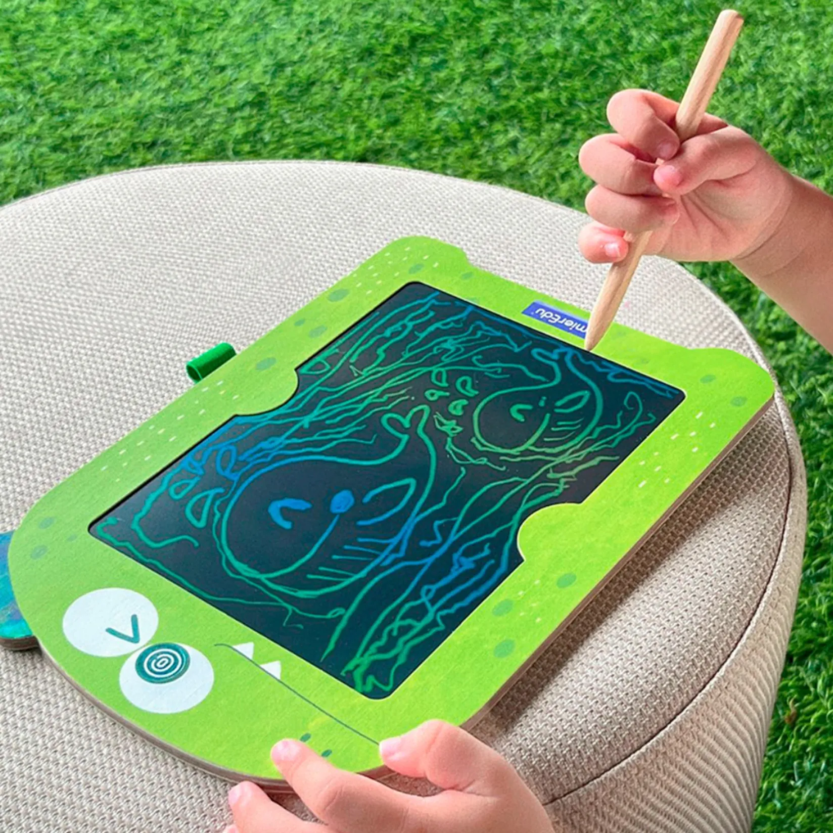 Diy & Activities>Mieredu LCD Doodle Board Dino 8.5"