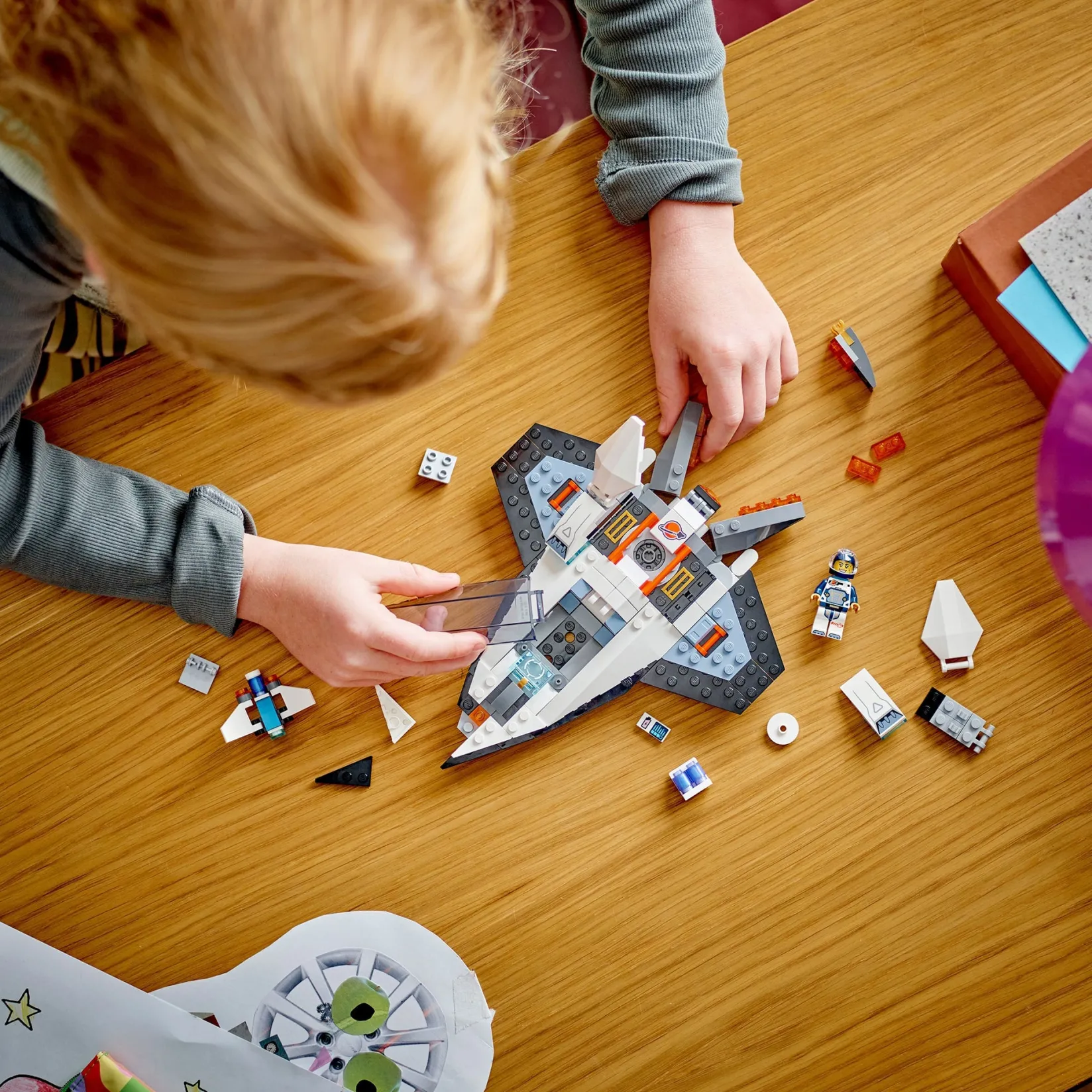 Assembly & Construction>LEGO® City Interstellar Spaceship