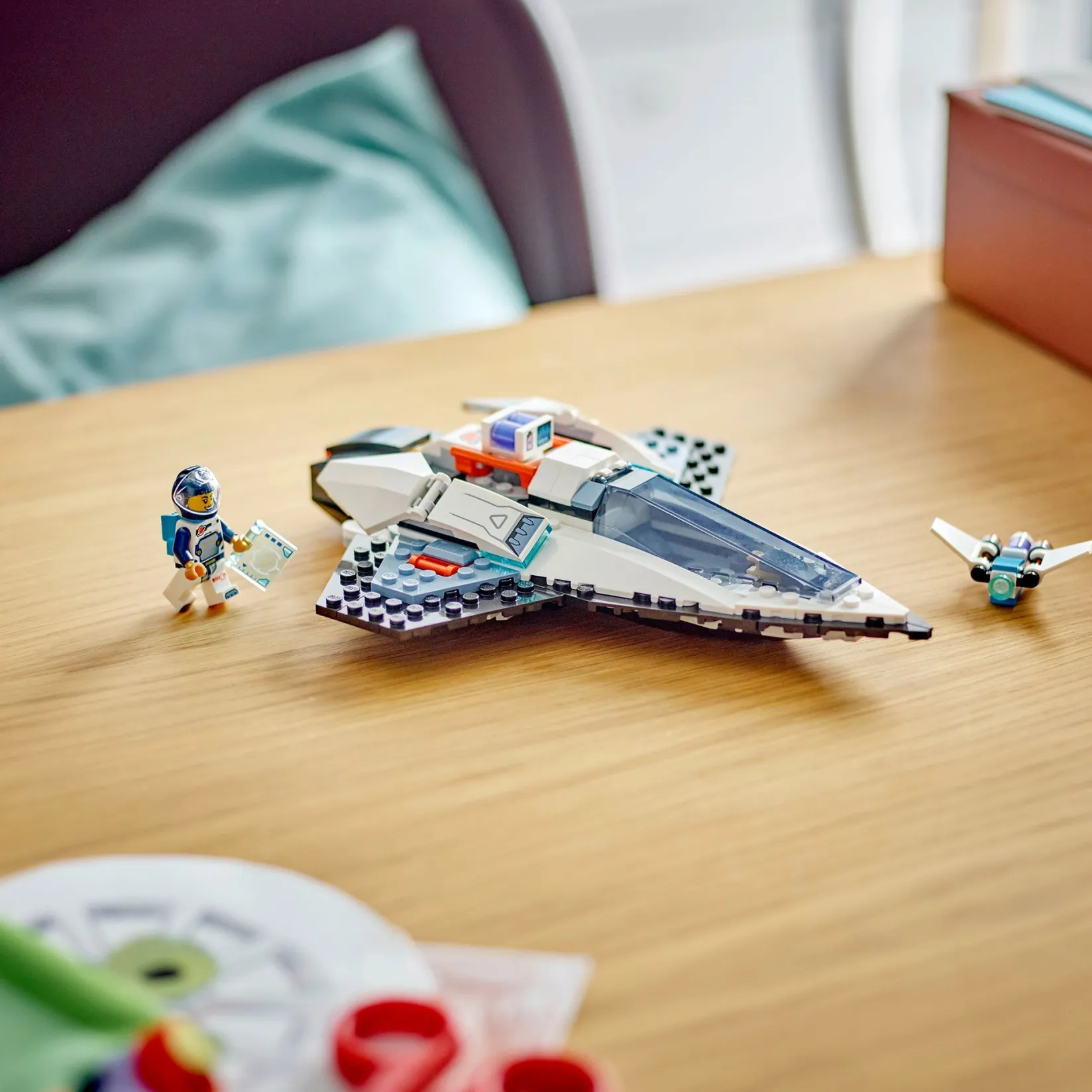 Assembly & Construction>LEGO® City Interstellar Spaceship