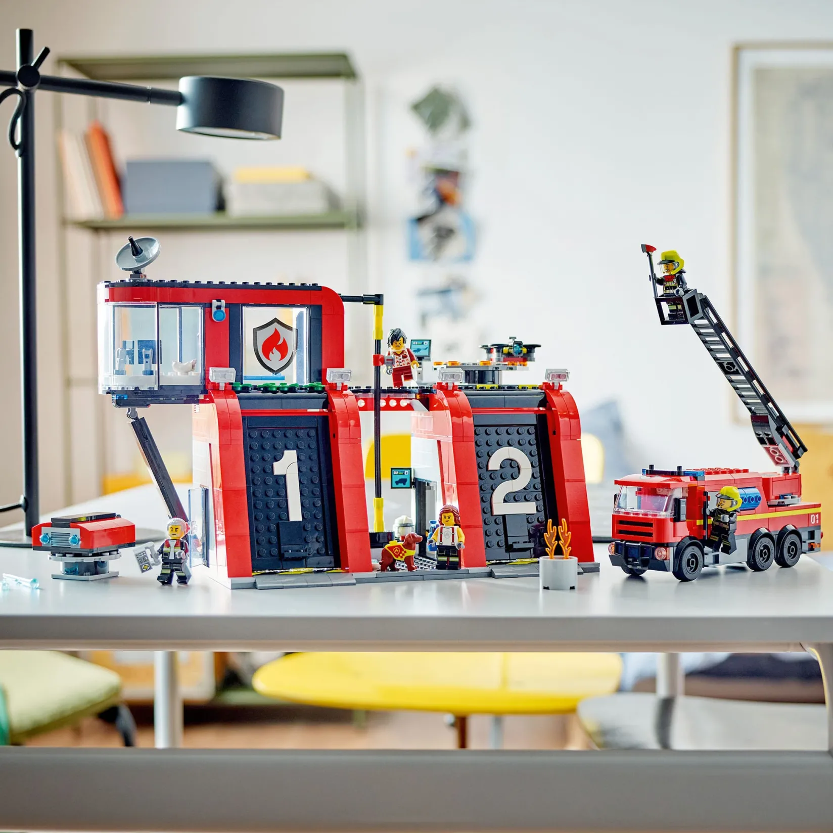 Assembly & Construction>LEGO® DUPLO® Peppa Pig Boat Trip