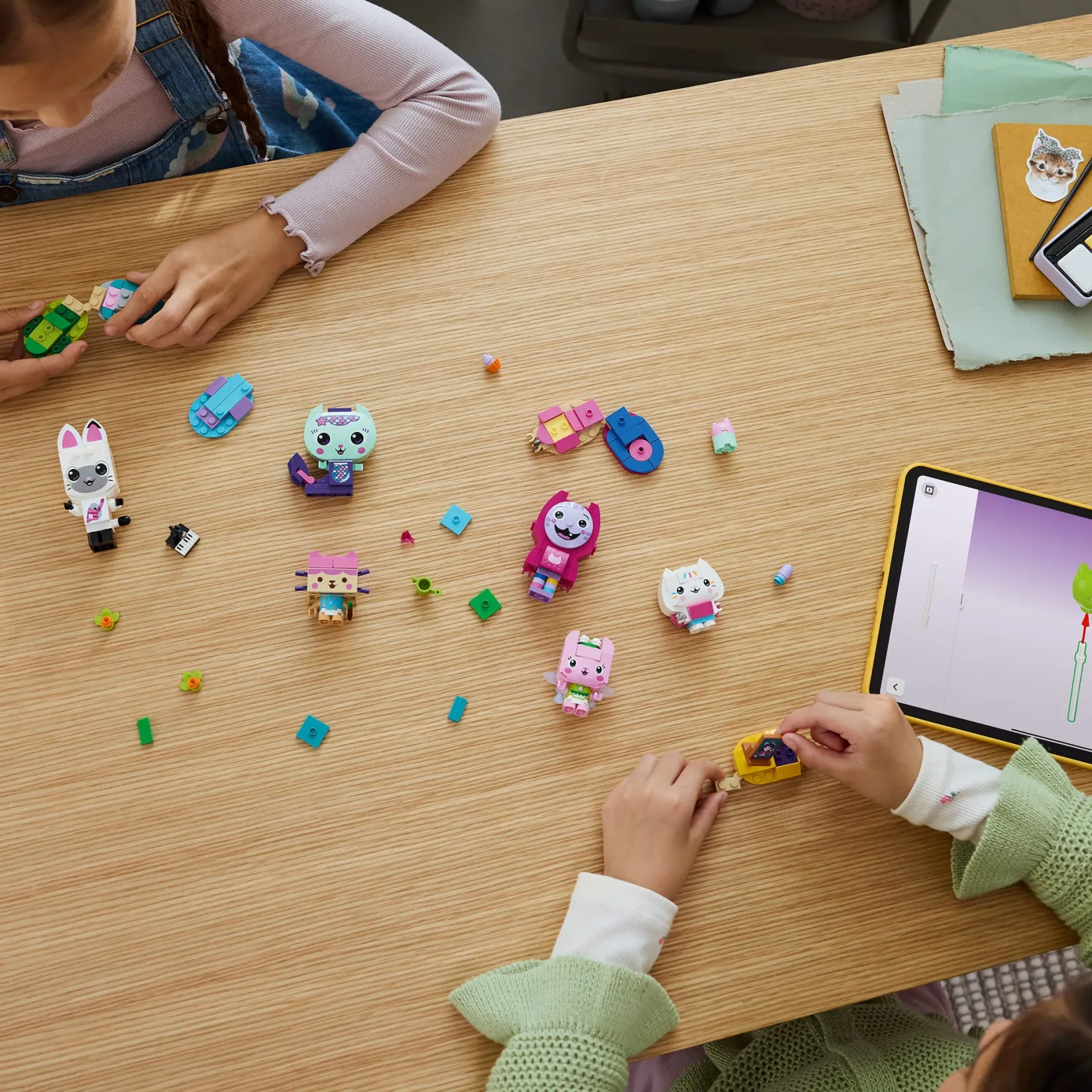 New Gabby’s Dollhouse Gabby’s Brick-Built Cat Friends Kids Assembly & Construction