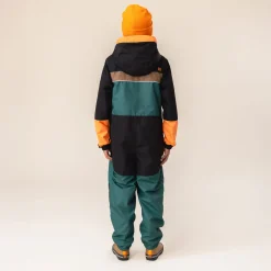 Outerwear><noscript><img width=