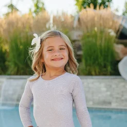 Swimsuits><noscript><img width=