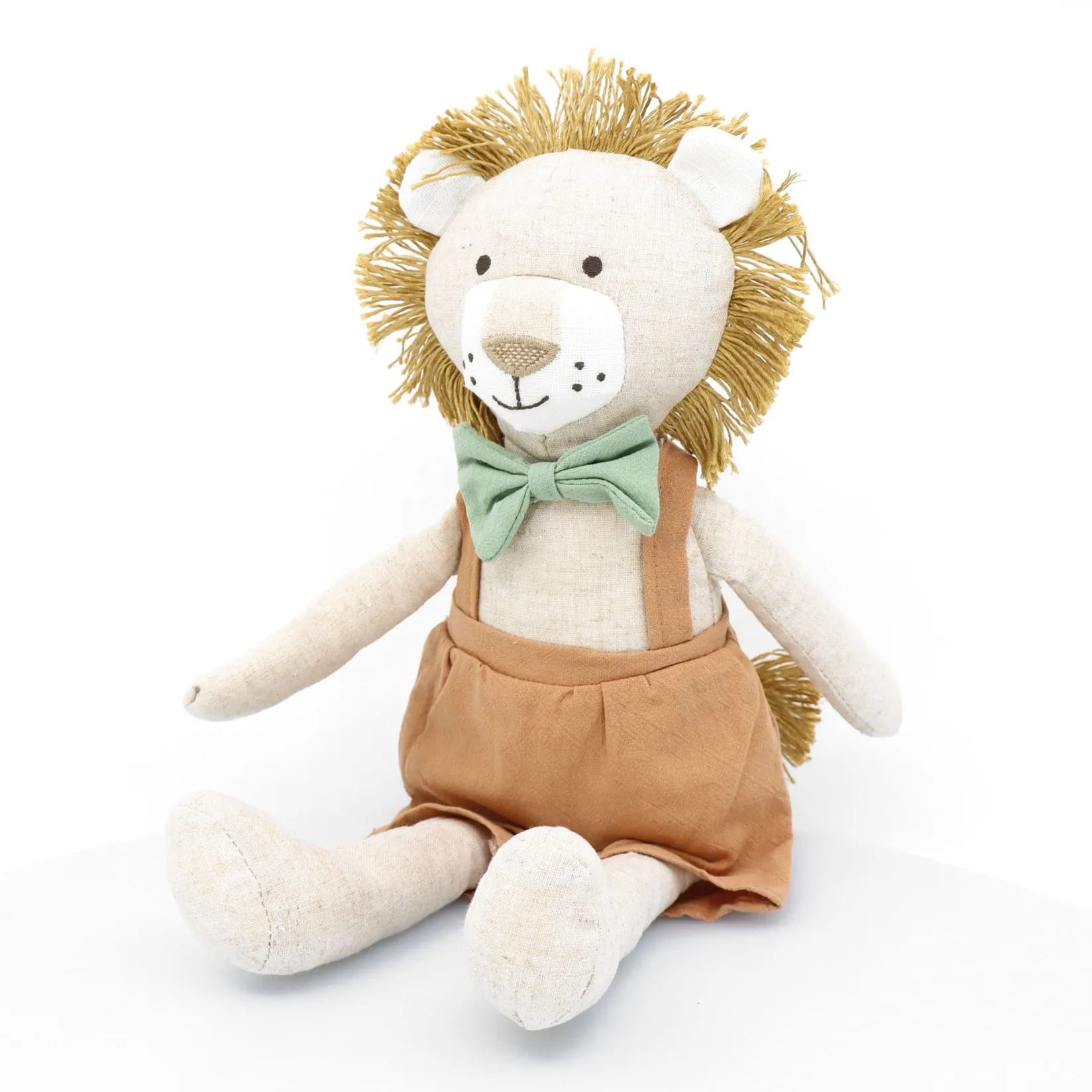 Plush Toys>Bebe Confort Lion Dress 15''